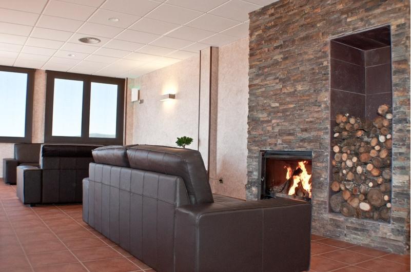 El Acebo de San Miguel Hotel Albergue La Casa Del Peregrino מראה חיצוני תמונה