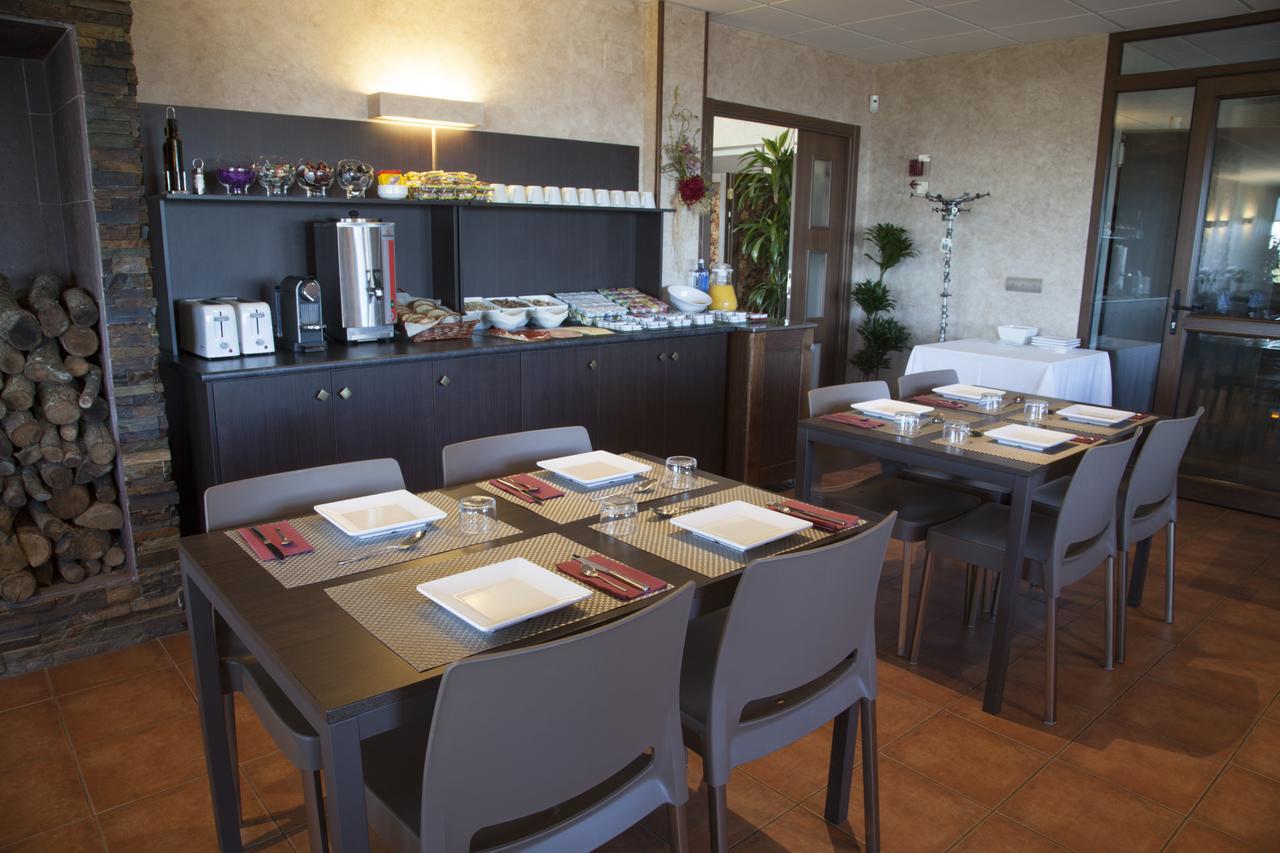 El Acebo de San Miguel Hotel Albergue La Casa Del Peregrino מראה חיצוני תמונה